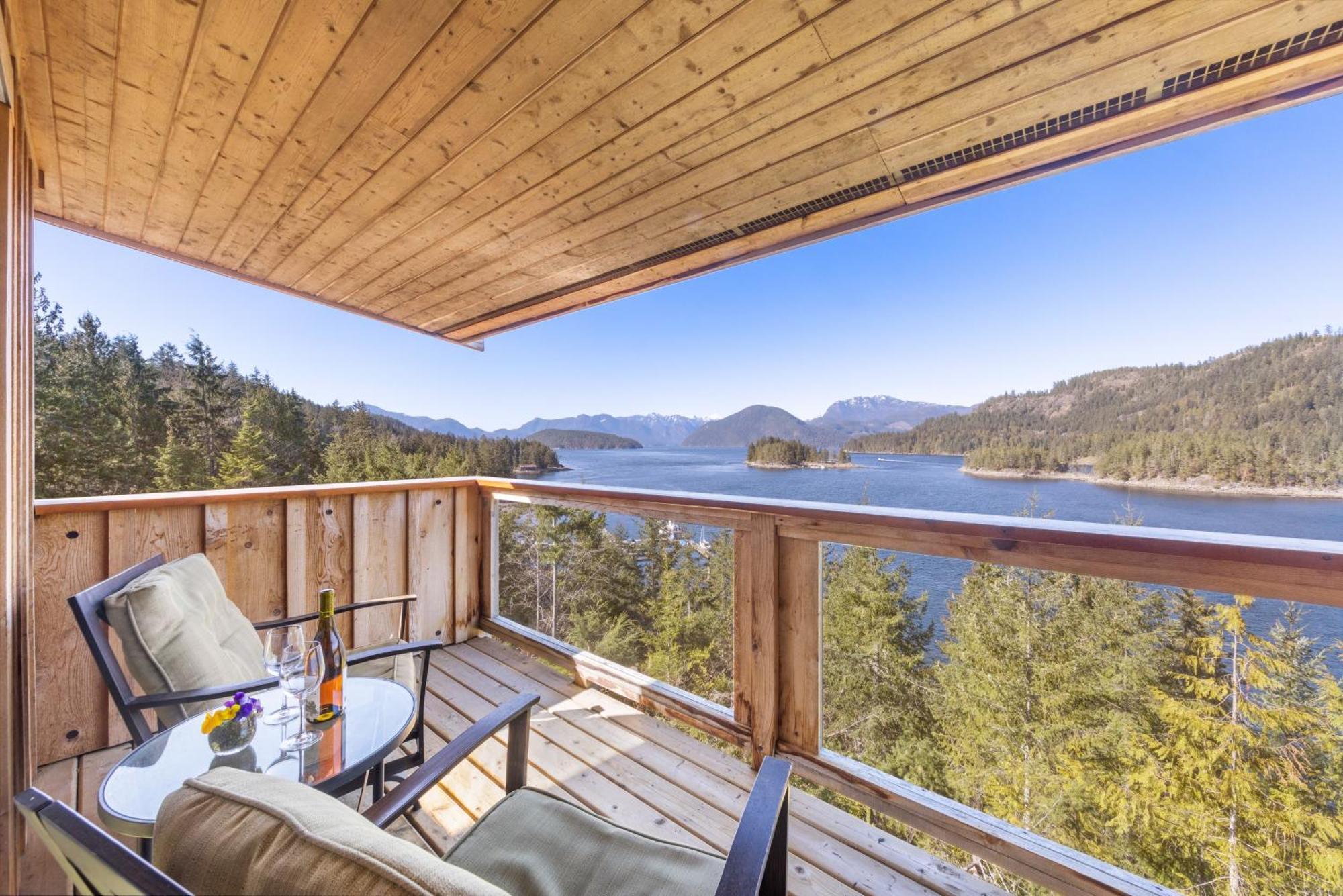 West Coast Wilderness Lodge Egmont Экстерьер фото