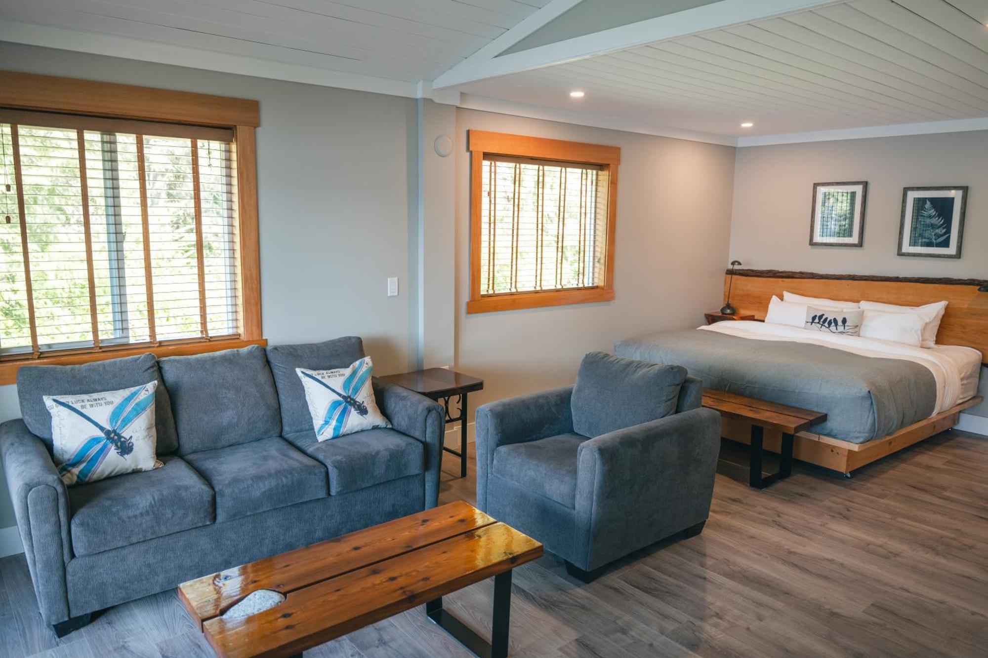 West Coast Wilderness Lodge Egmont Экстерьер фото